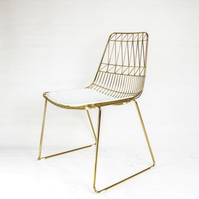 Bom preço Outdoor Wedding Metal Wire Chairs Simple Style Metal Frame Wire Side Dining Chair on-line