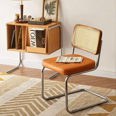 Bom preço Simples Confortável Solid Wood Casa cadeira de jantar de aço inoxidável cadeira de conferência café Rattan Leisure on-line