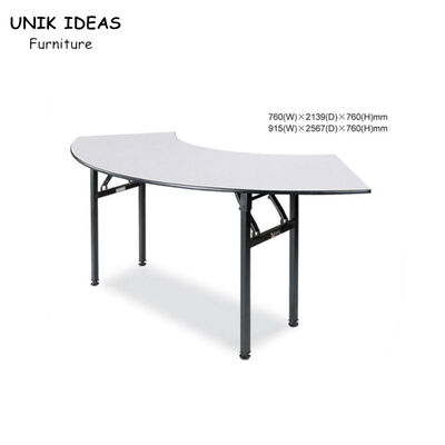 Bom preço A madeira compensada Crescent Banquet Folding Table And preside 6ft de canto arcados 8 Ft on-line